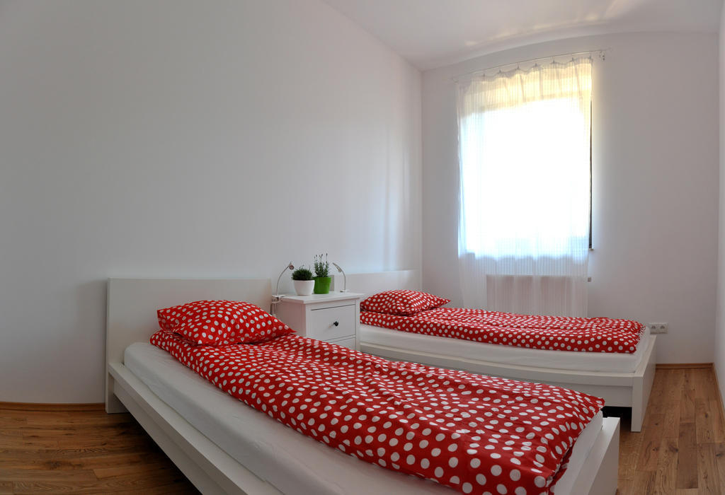 Happyguests Apartments Краків Екстер'єр фото