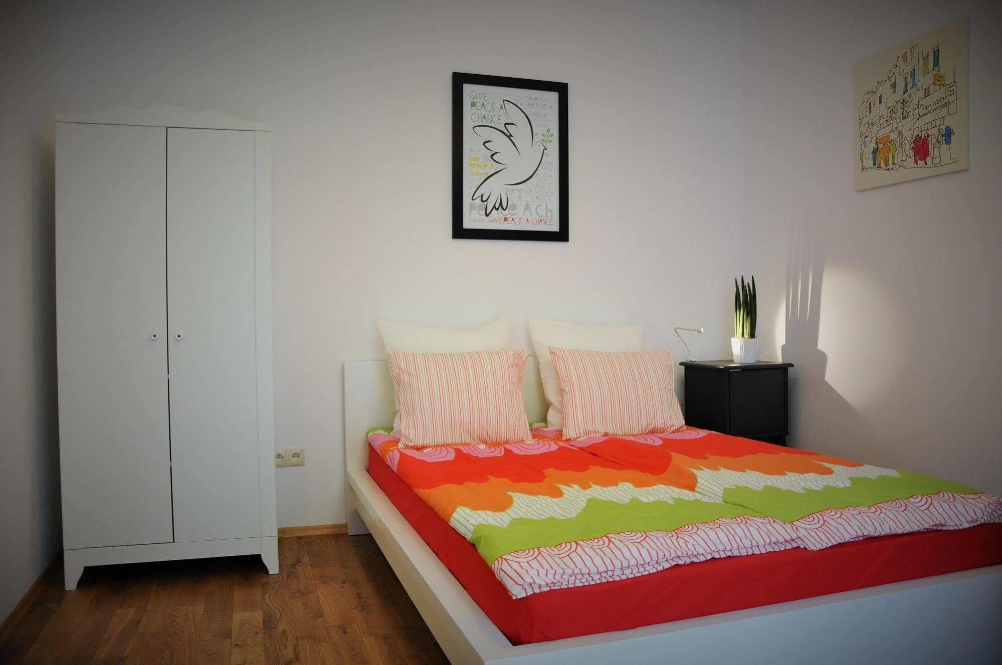 Happyguests Apartments Краків Екстер'єр фото