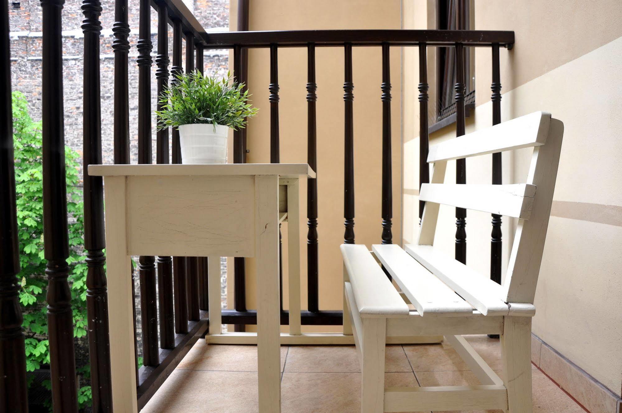 Happyguests Apartments Краків Екстер'єр фото