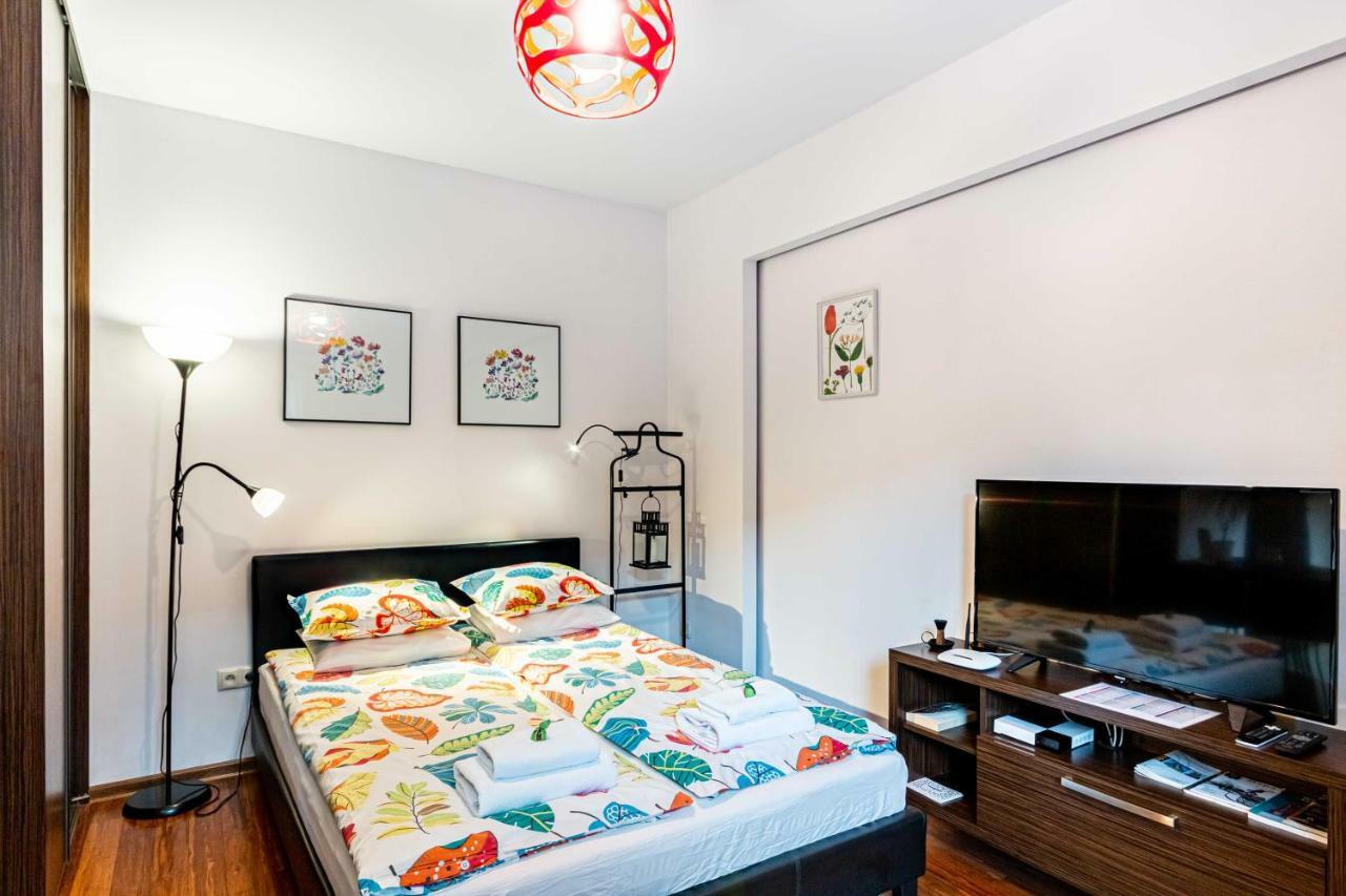Happyguests Apartments Краків Екстер'єр фото